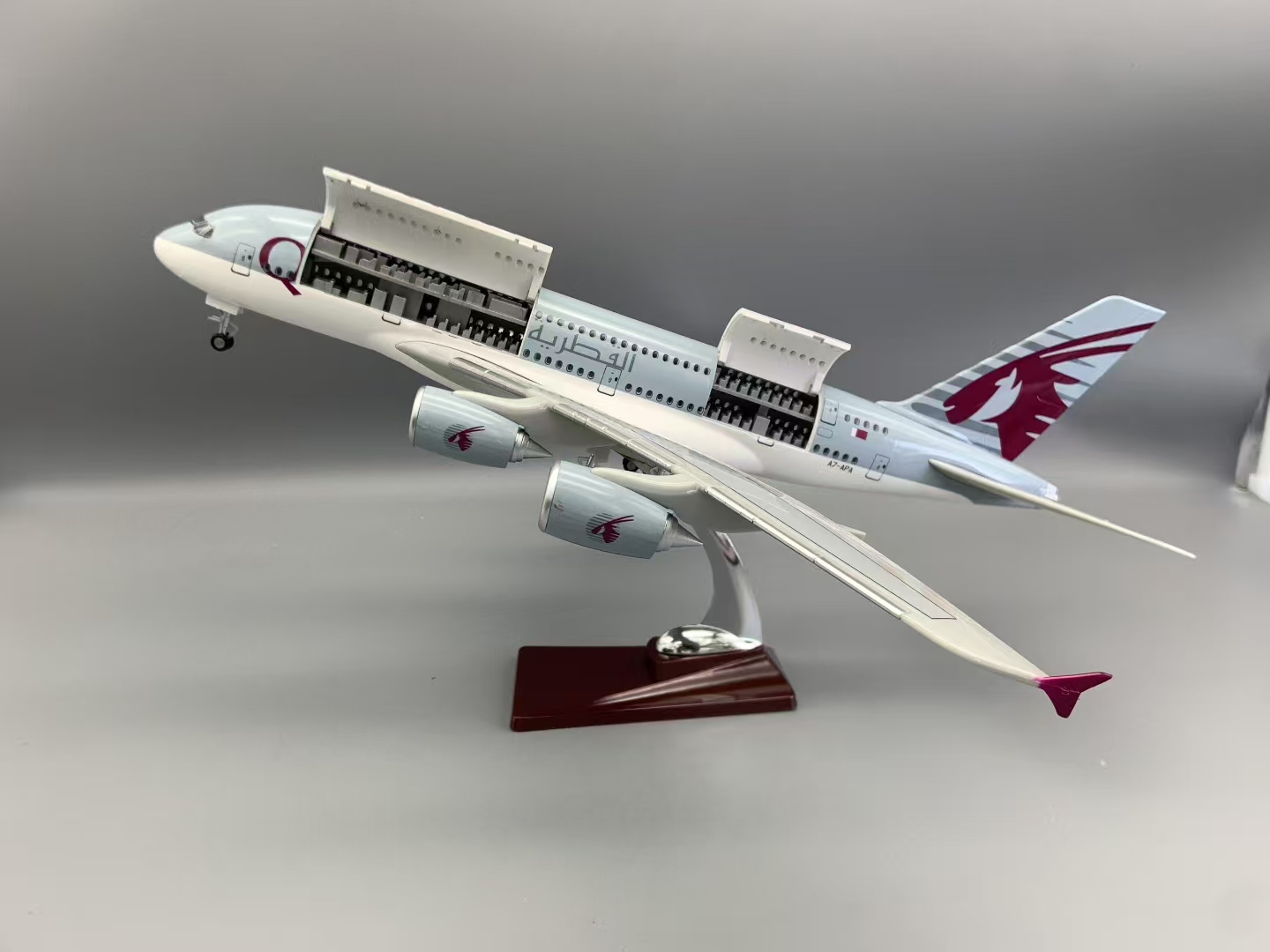 NEW A380 Qatar Airways Model P - Kids Toys Qatar recension och pris