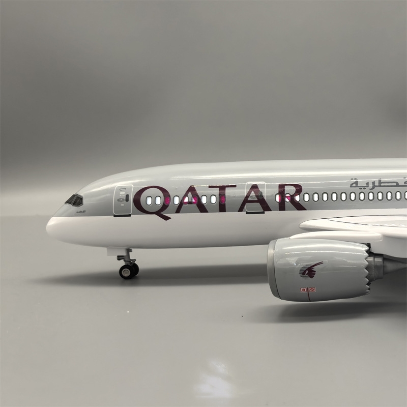 1:130 Scale 43cm 787  Jet Qata - Kids Toys Qatar recension och pris